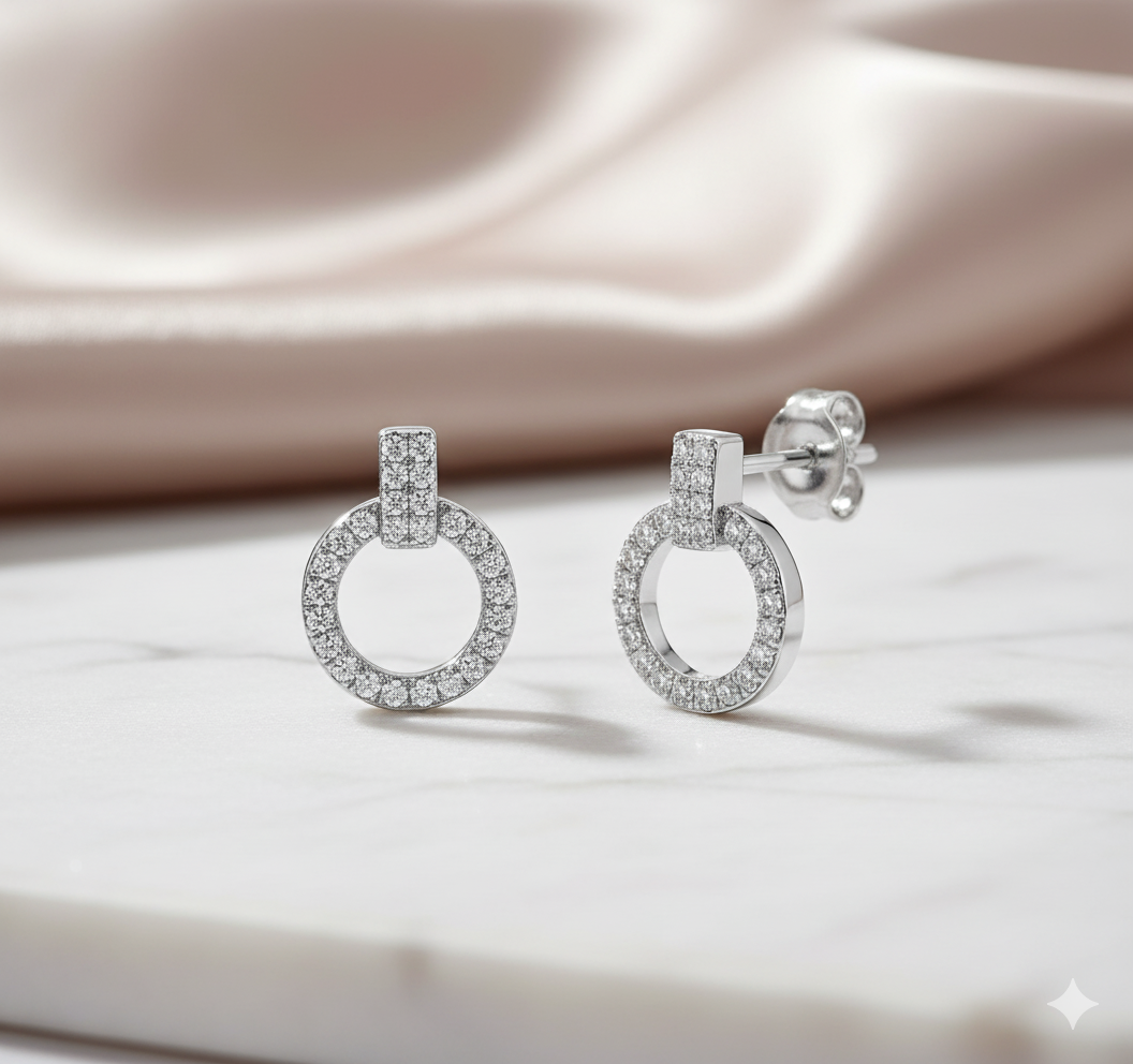 Interlocking Circle Vertical Bar Diamond Stud Earrings