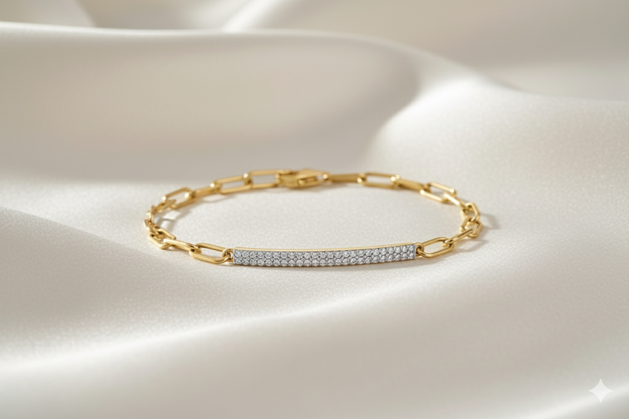 Paperclip Link Pavé Diamond Bar ID Bracelet