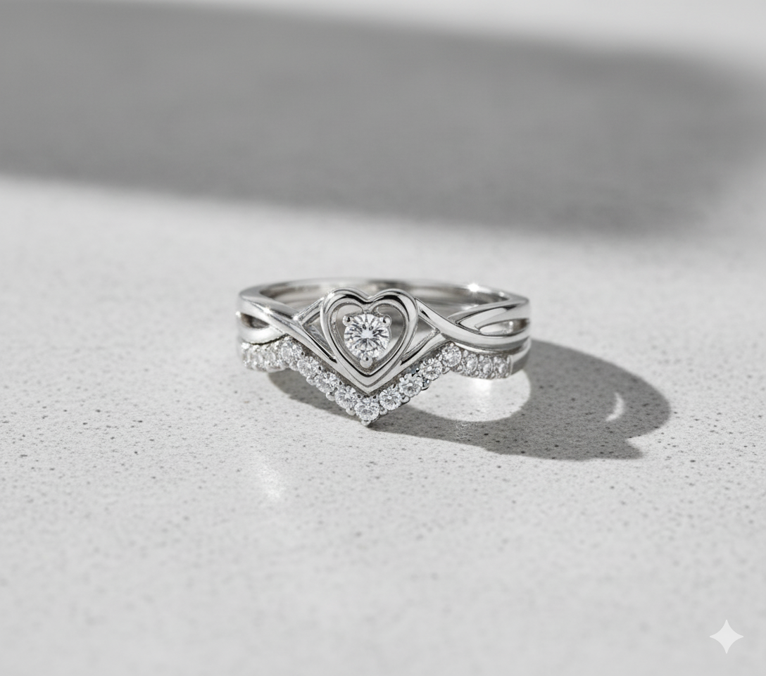 Heart Solitaire Ring with Matching Curved V-Shape Pavé Diamond Wedding Band Set